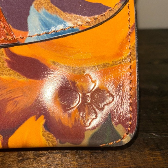 Patricia Nash Floral Leather Crossbody Bag - Picture 2 of 7